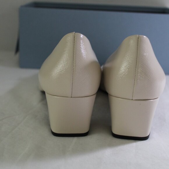 NWOB PRADA Modellerie Square Toe Pumps Kitten Heel Saffiano Leather Pump 41 - Picture 4 of 7